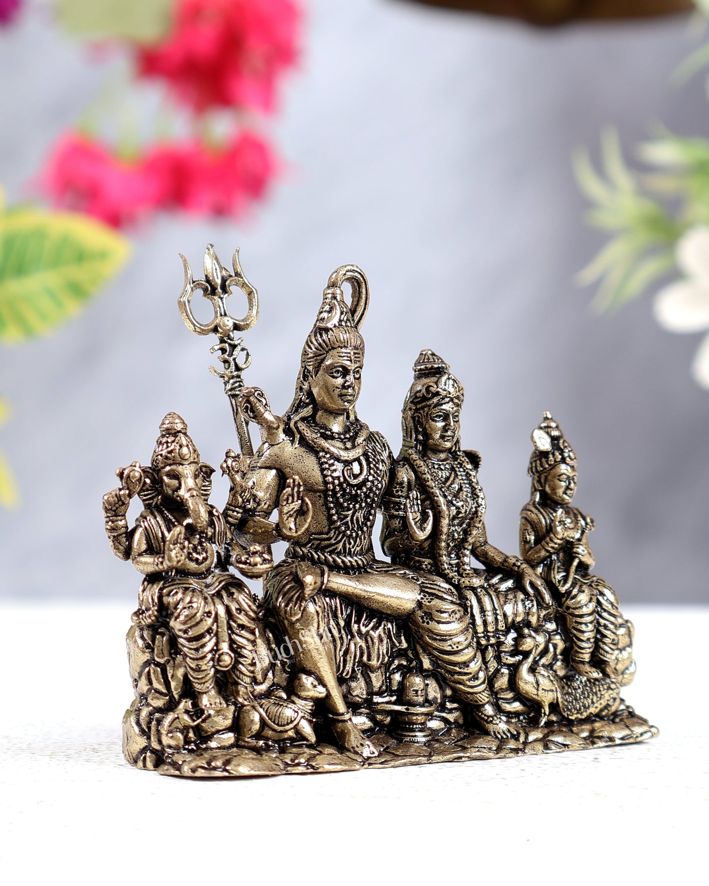 Brass Superfine Shiva Parivar Idol Miniature – Divine Family Sculpture (2.8 Inches)