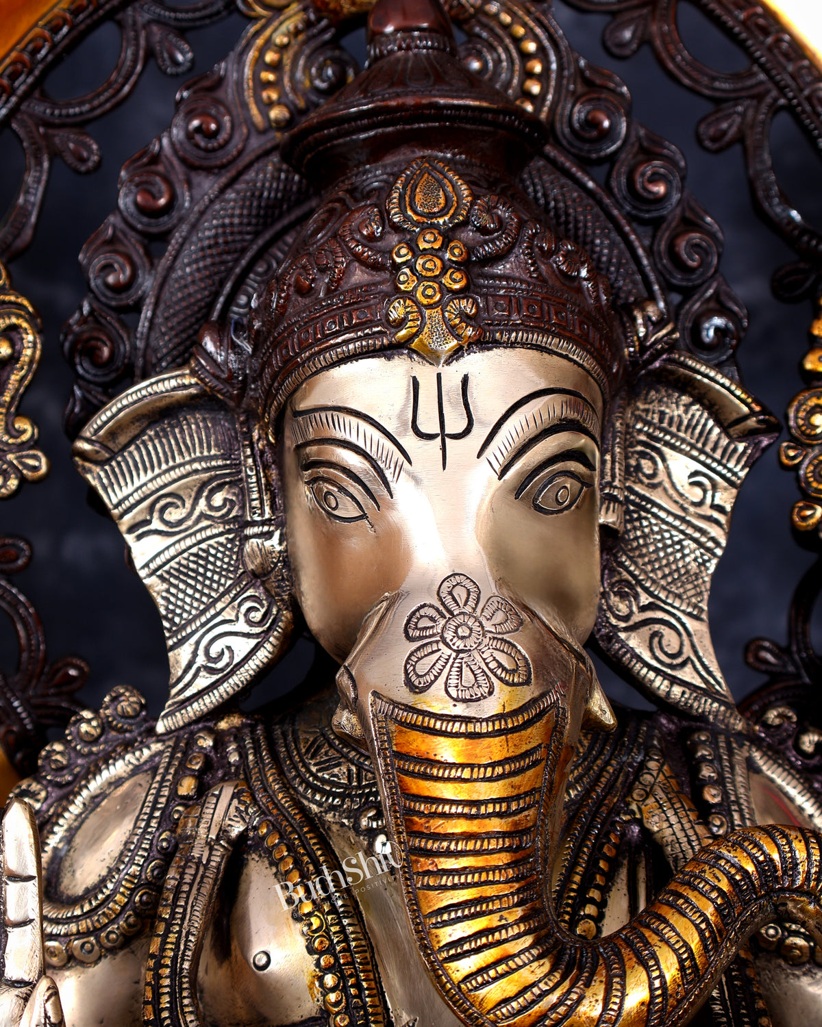 Pure Brass Ganesha large Idol 26 inch with Kirtimukha Prabhavali aureole three tone finish