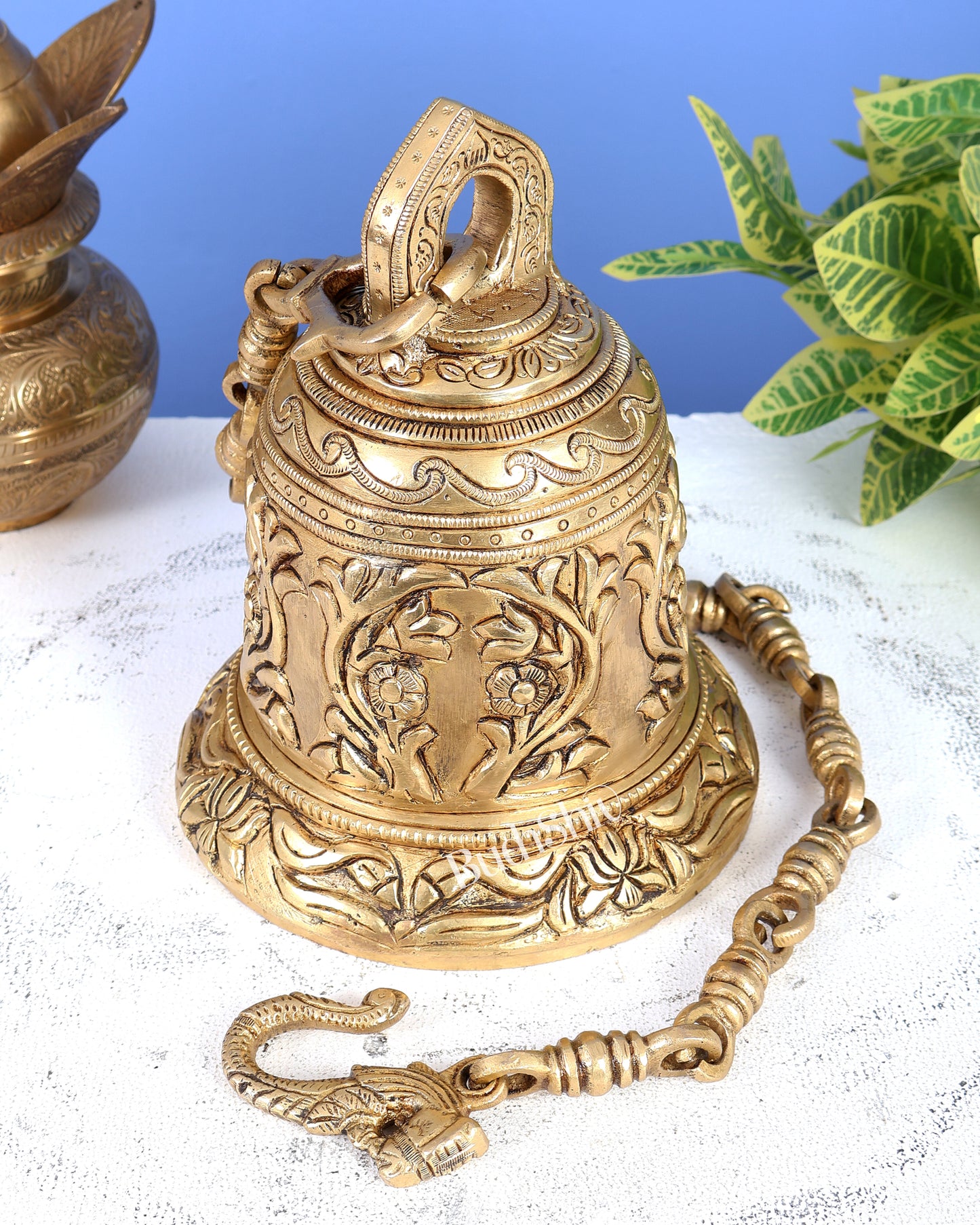 Pure Brass Heavy Hanging Temple Bell with Floral Design – Traditional Decorative Ghanti