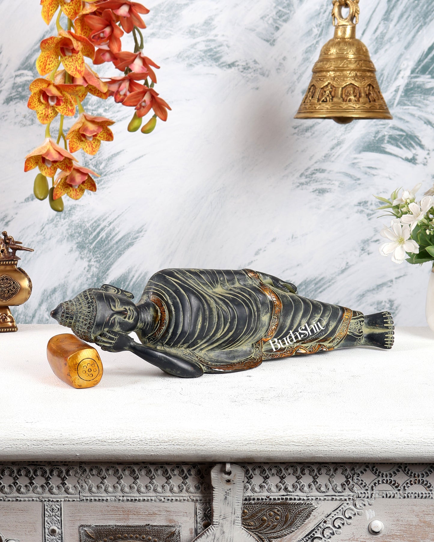 Brass Sleeping Buddha Statue – Vintage Black & Green Sand Finish Reclining Sculpture (13 Inches)
