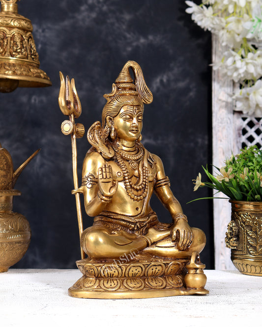 Brass Lord Shiva with Kamandal Statue – Blessing Mudra Divine Idol (10 Inches)