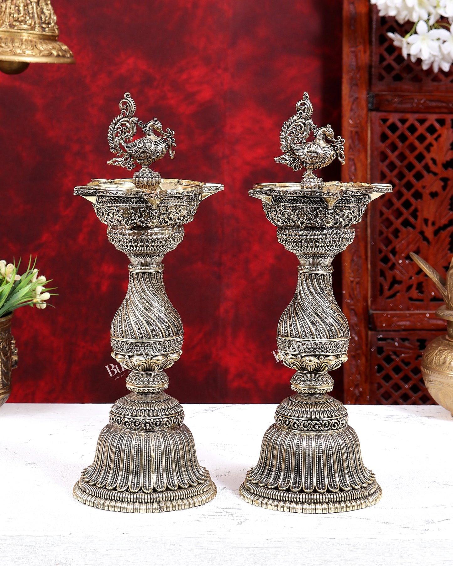 Brass Superfine Annam Pakshi Villaku Oil Lamp Diya | Pure Brass Swan Lamp | South Indian Temple Diya 12 inch