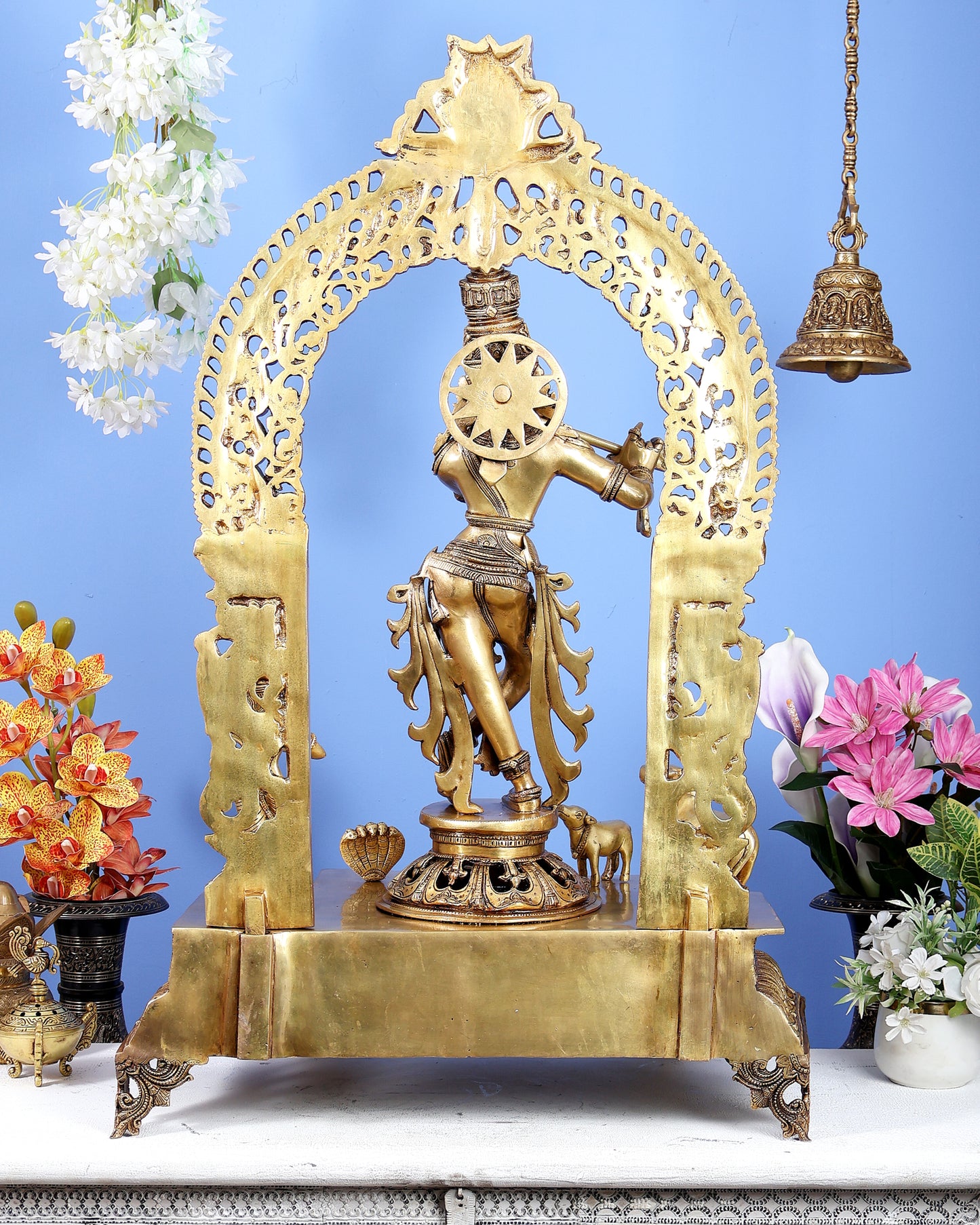 Premium Brass Lord Krishna with Cow, Calf, Sheshanaag, Sudama & Kirtimukha Prabhavali – Grand Venugopala Sculpture (36.5 Inches)
