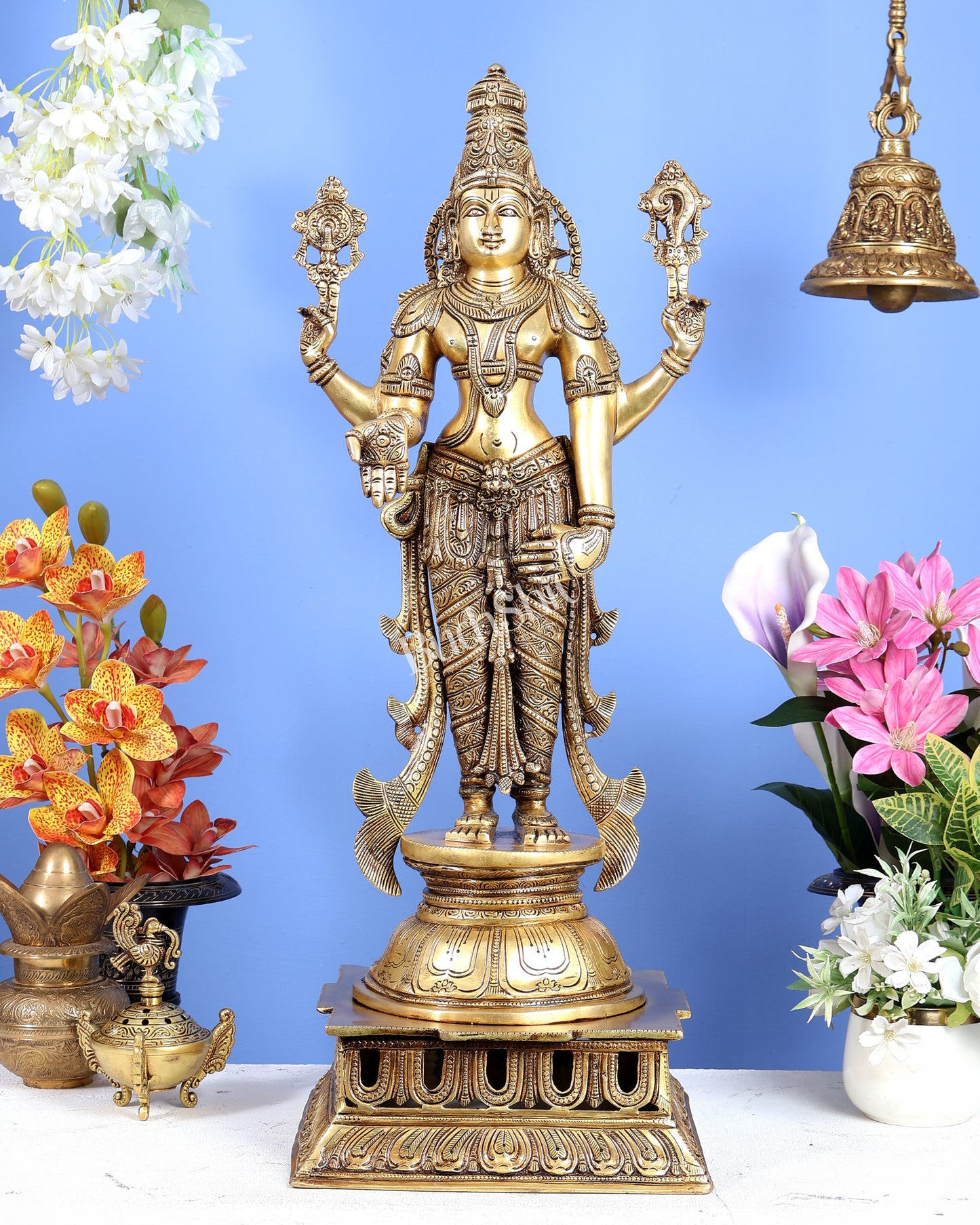 Brass Tirupati Balaji Statue – Finely Handcrafted Lord Venkateswara Sculpture (30 Inches)