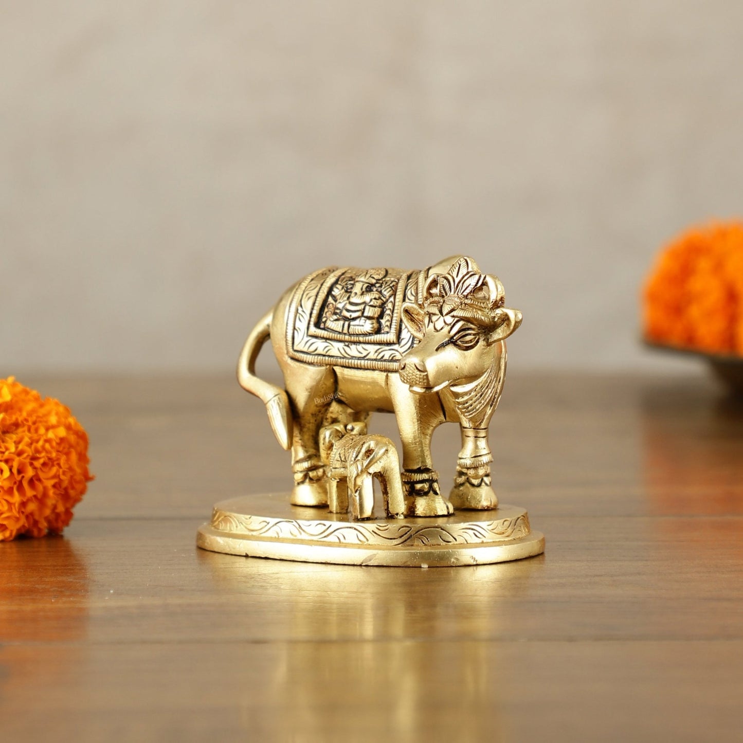 Small Brass kamdhenu Cow and Calf Idol 3" - Budhshiv.com