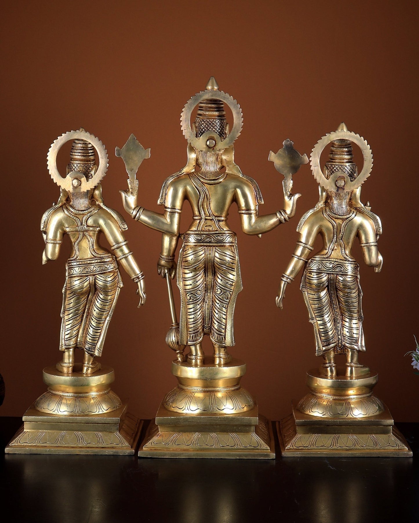 Superfine Brass Lord Vishnu with Bhudevi & Sridevi | Temple - Grade Trio Set 25 inch - Budhshiv.com