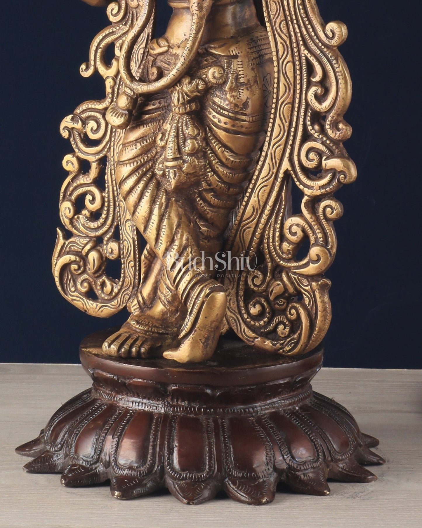 Unique Brass Lord Krishna with Kalpavriksha Tree Statue – 23" Tall, 12 kg - Budhshiv.com