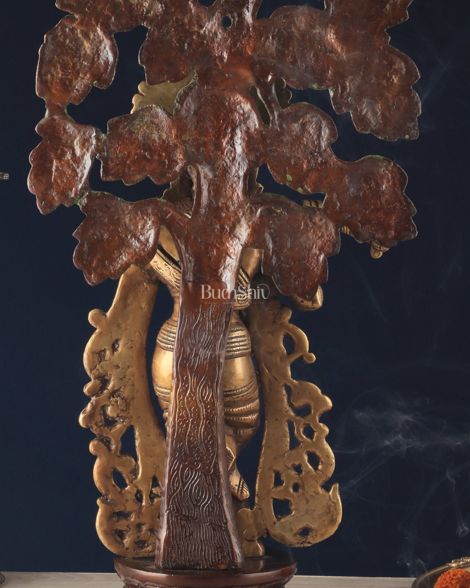 Unique Brass Lord Krishna with Kalpavriksha Tree Statue – 23" Tall, 12 kg - Budhshiv.com