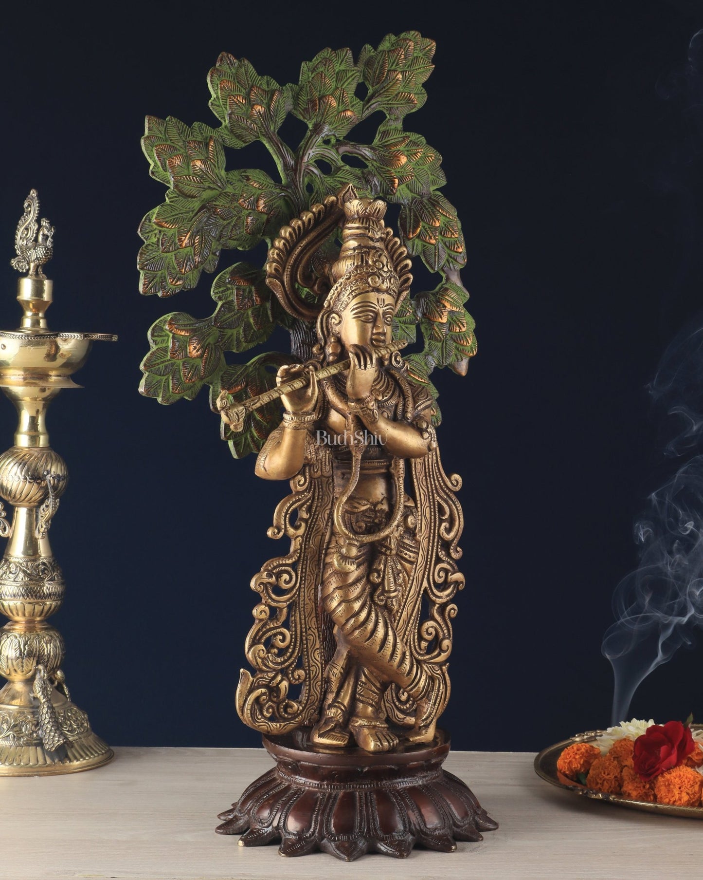 Unique Brass Lord Krishna with Kalpavriksha Tree Statue – 23" Tall, 12 kg - Budhshiv.com