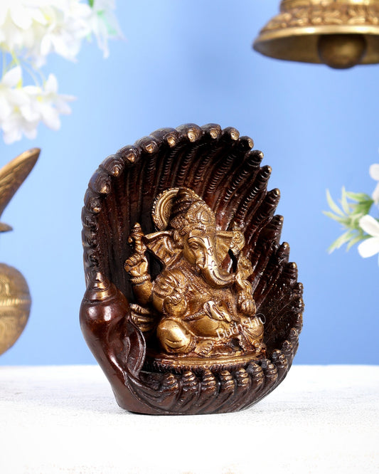 Unique Pure Brass Lord Ganesha in Pearl shankh Conch Shell – 5.5” (14 cm) - Budhshiv.com