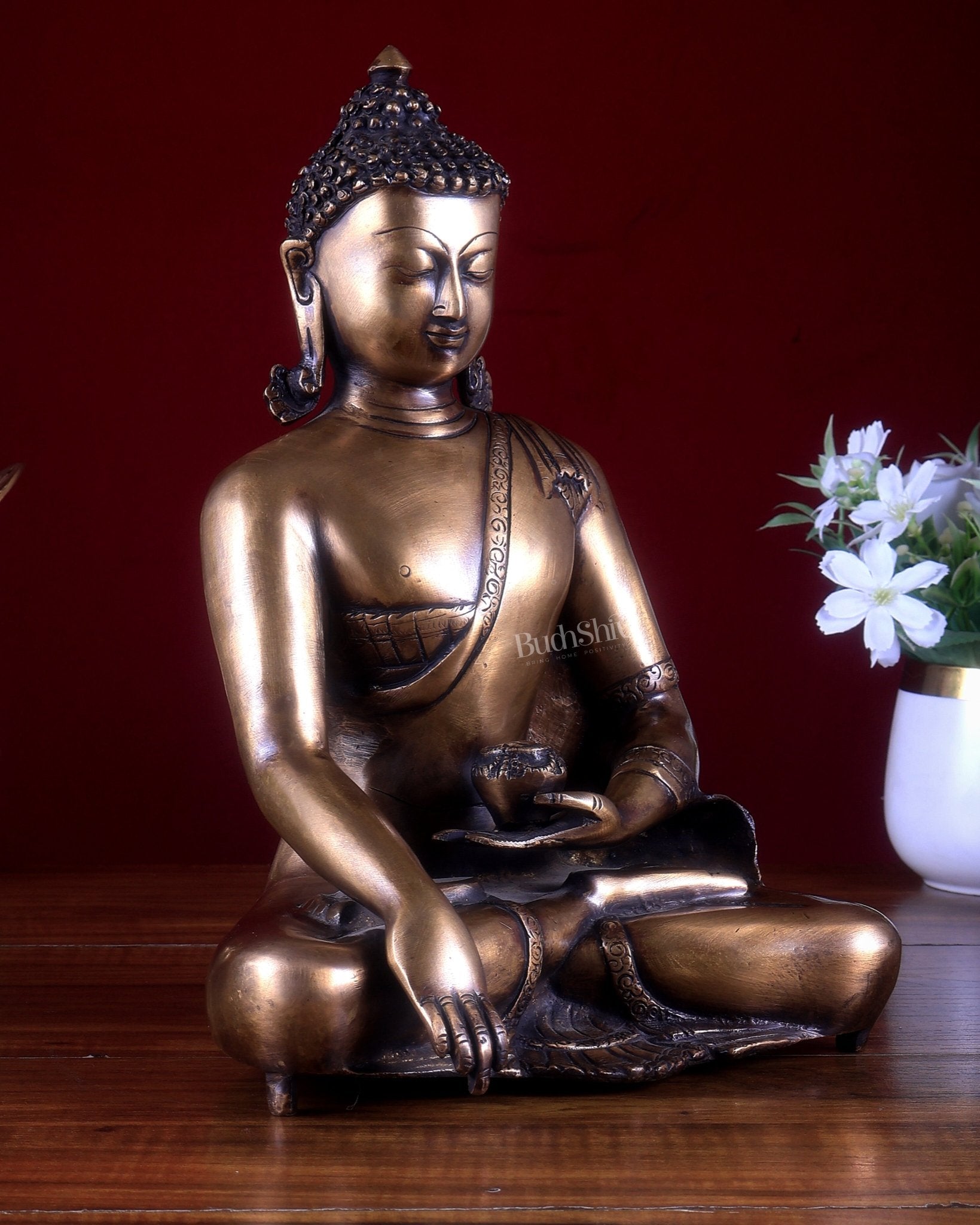 Vintage Brass Buddha Statue – Serene Heritage Spiritual Artefact 11 inch - Budhshiv.com