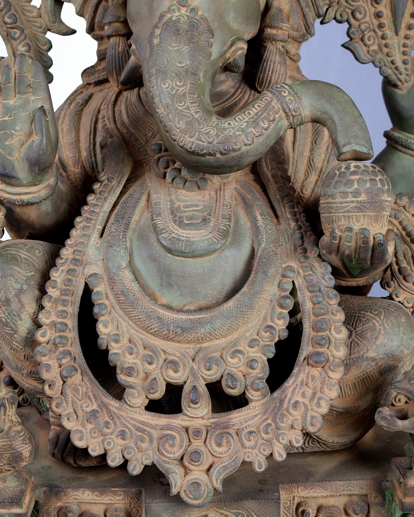 Vintage Brass Lord Ganesha Statue – Rustic Green Patina & Sand Finish Handcrafted Temple Sculpture 23.5 inch - Budhshiv.com