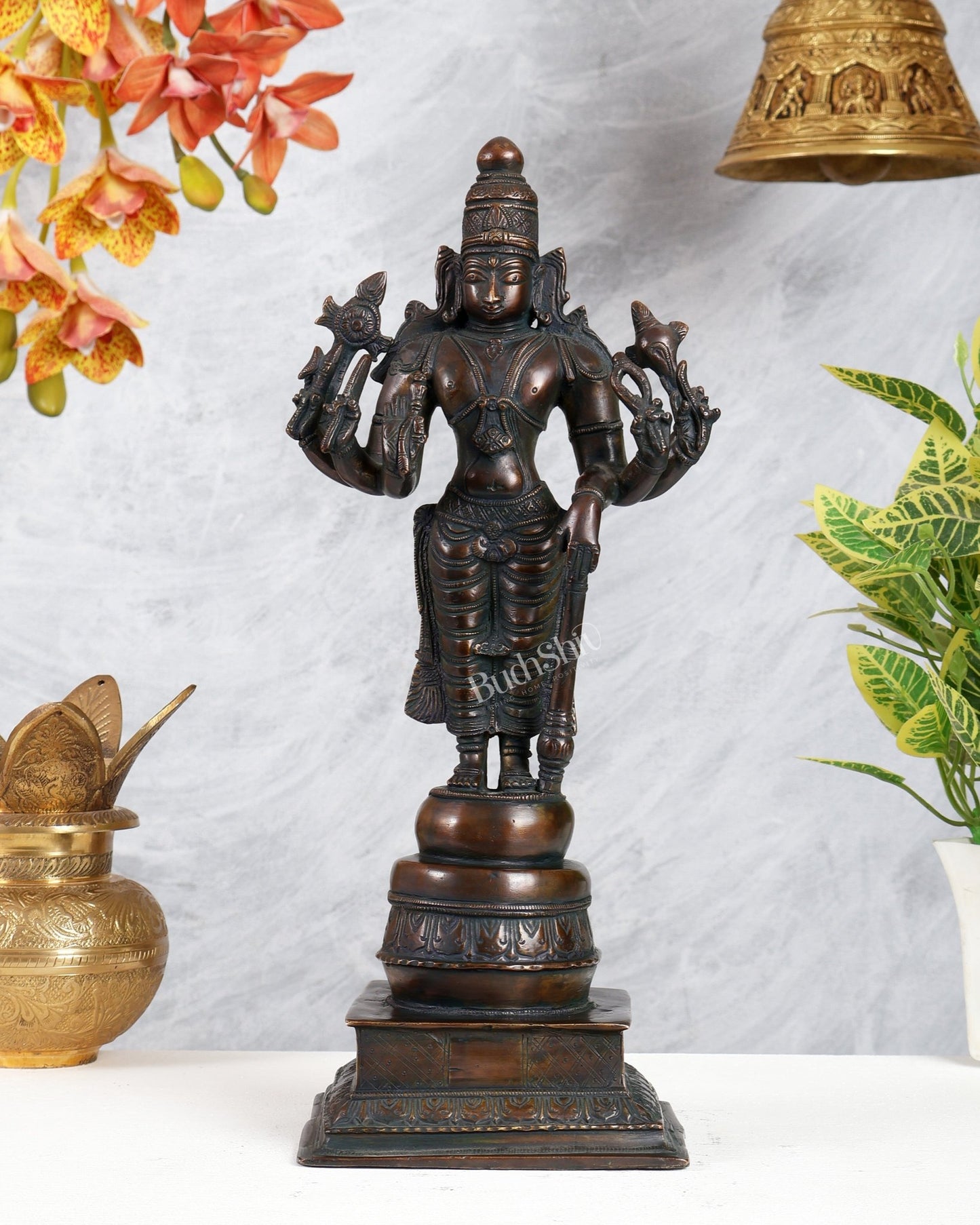 Vintage Brass Lord Vishnu Sculpture – 14 Inch Chola Inspired Masterpiece - Budhshiv.com