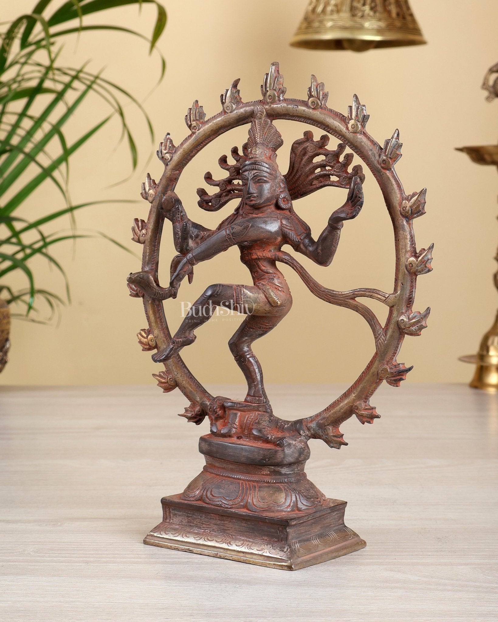 Vintage Brass Nataraja Sculpture – 9.2” red Sand Patina - Budhshiv.com