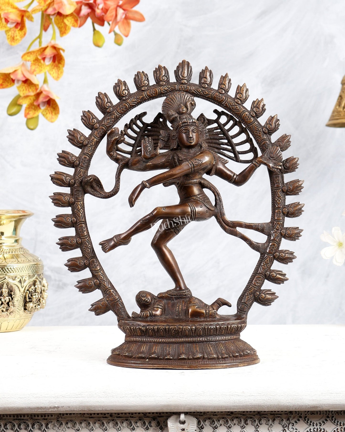 Vintage Brass Nataraja statue with Oval Ring | 12 Inch Height | 3.2 KG - Budhshiv.com