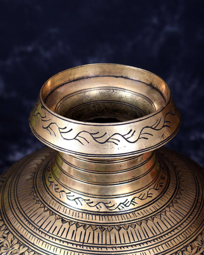 Vintage Brass Planter/Pot — Handcrafted 13.5 inch - Budhshiv.com