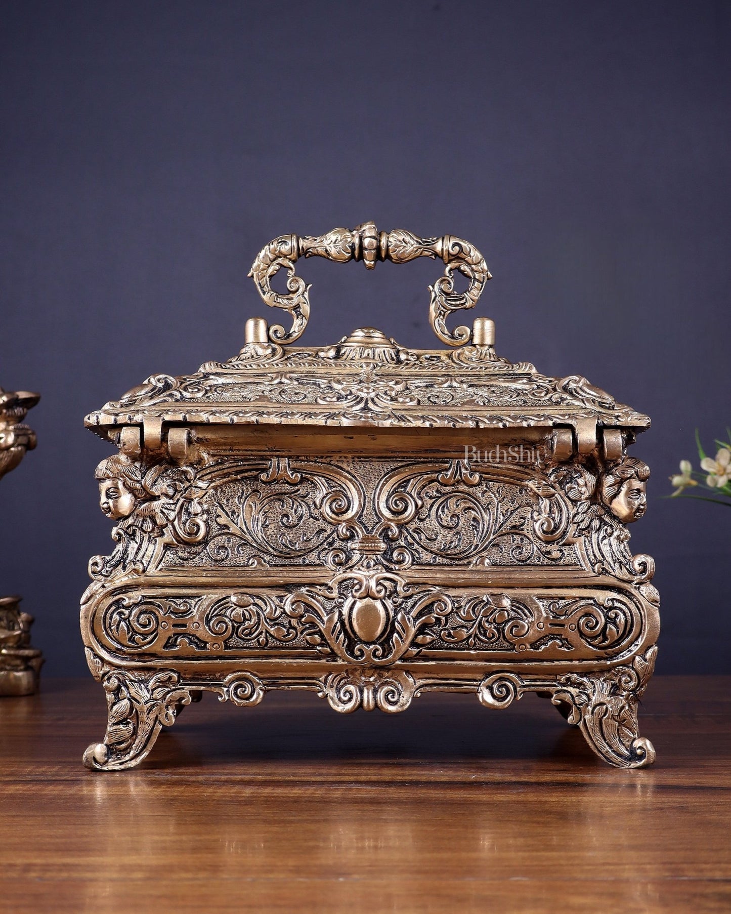Vintage Victorian Brass Jewellery/Treasure Box 9" - Budhshiv.com