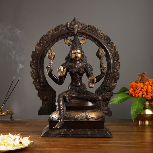 18-Inch Brass Lakshmi Idol with - Budhshiv.com