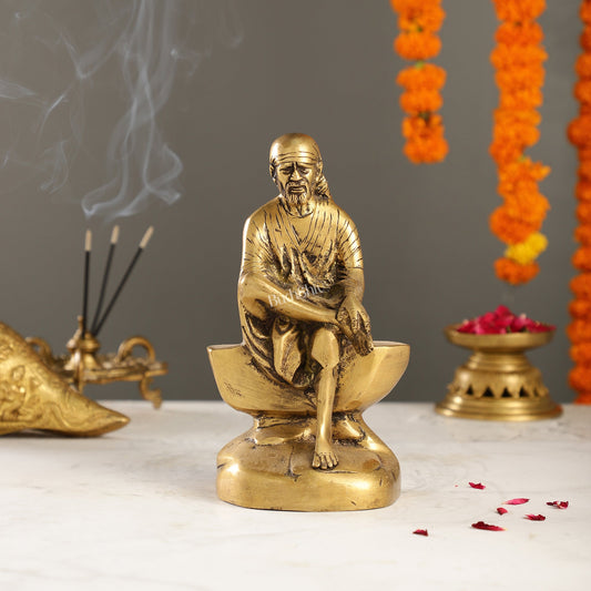 Antique Finish Brass Sai Baba Statue | 9" Height - Budhshiv.com