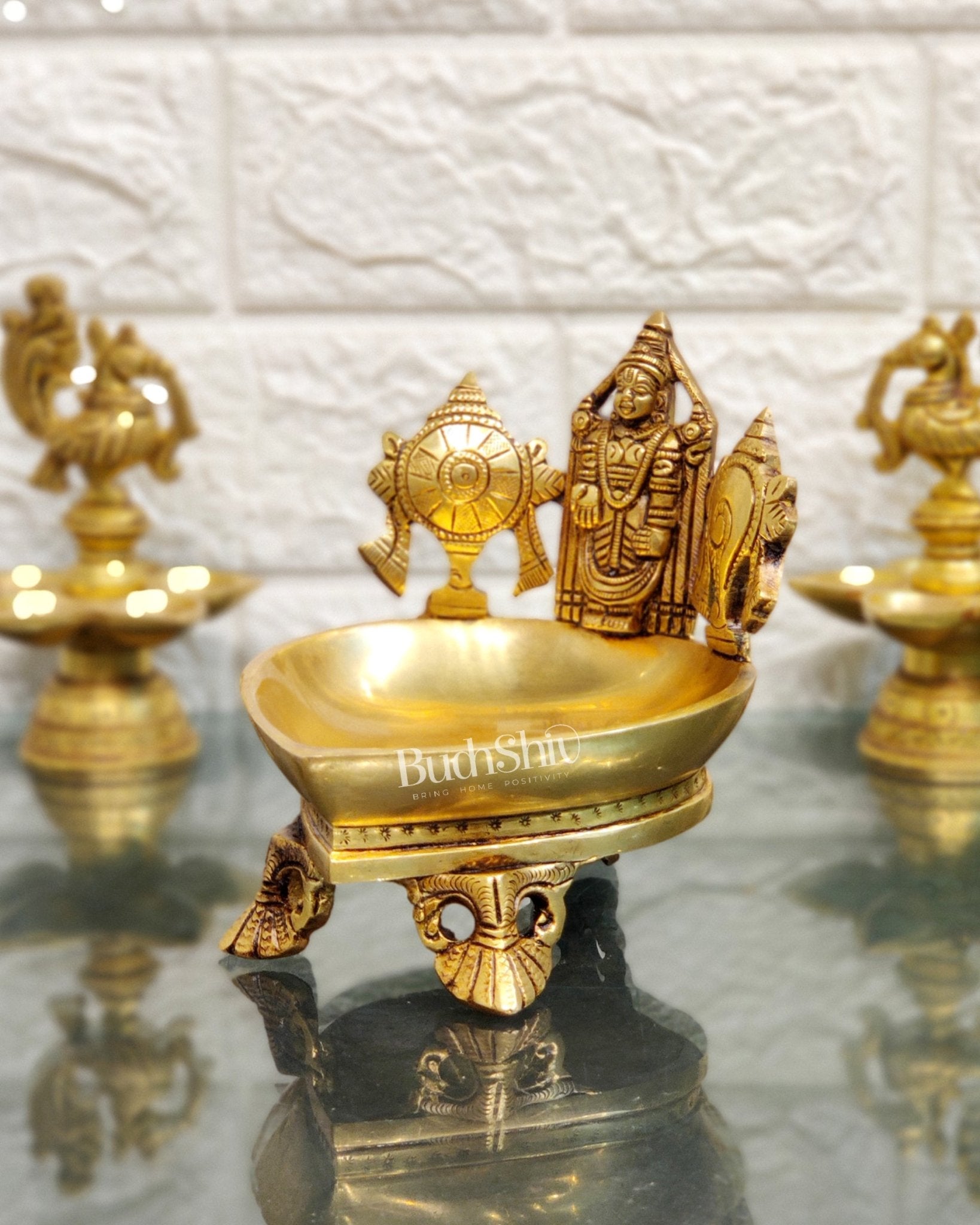 Brass Balaji Shankh Chakra Lamp 5" - Budhshiv.com