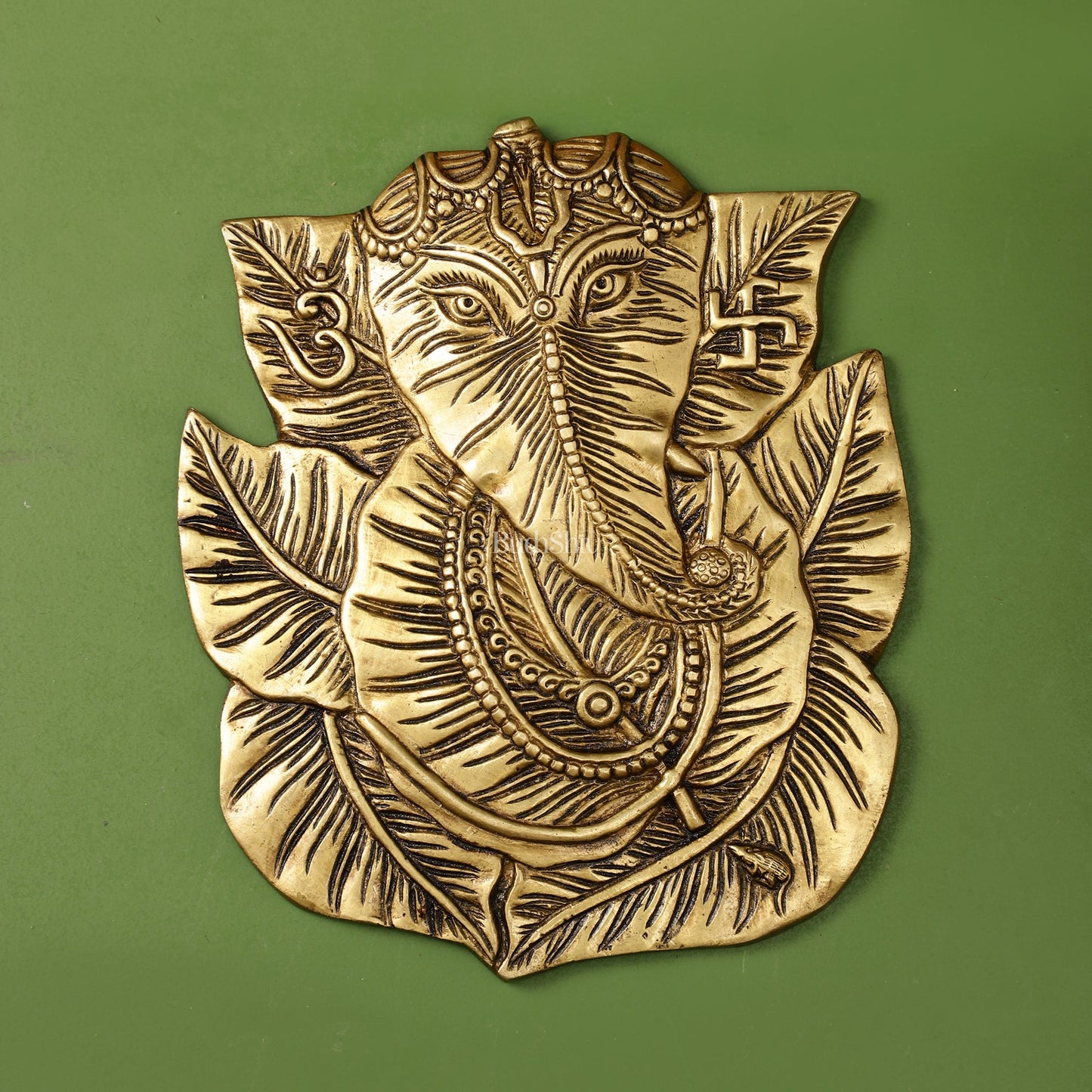 Brass Ganapathi on Peepal Leaf Wall Hanging - 8.5 inches - Budhshiv.com