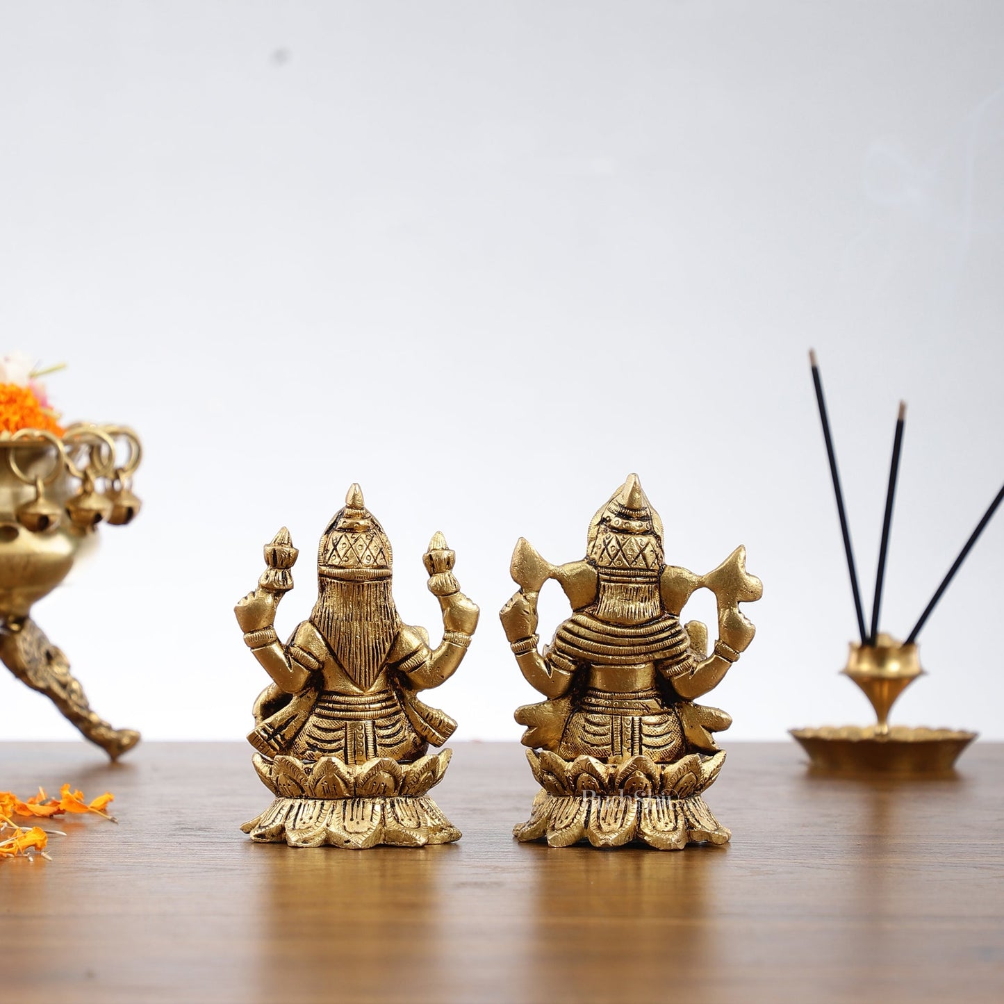 Brass Ganesha Lakshmi Idols on Lotus Superfine - 4x2.5x3 Inch - Budhshiv.com