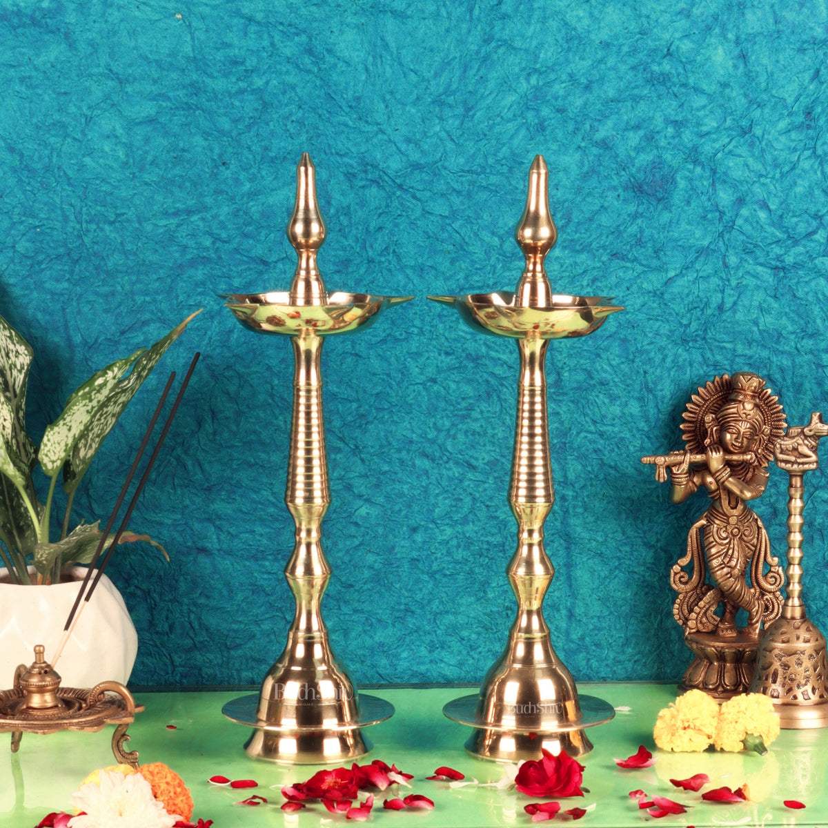 Kuthu Math Brass Kerala Kuthu Vilakku Set of 2 15.5 Inch | Budhshiv.com