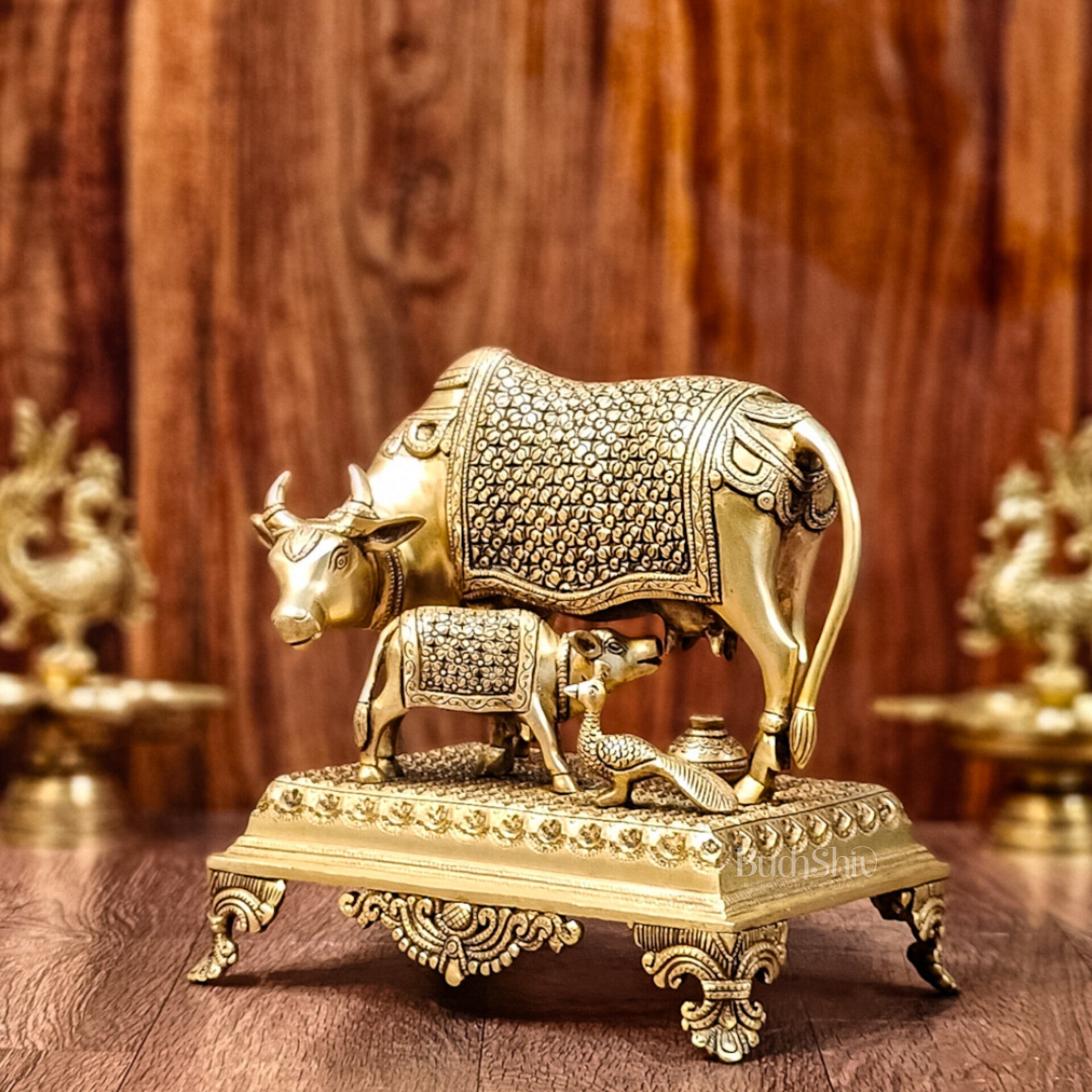 Brass Kaamdhenu cow and calf idol| 10" - Budhshiv.com