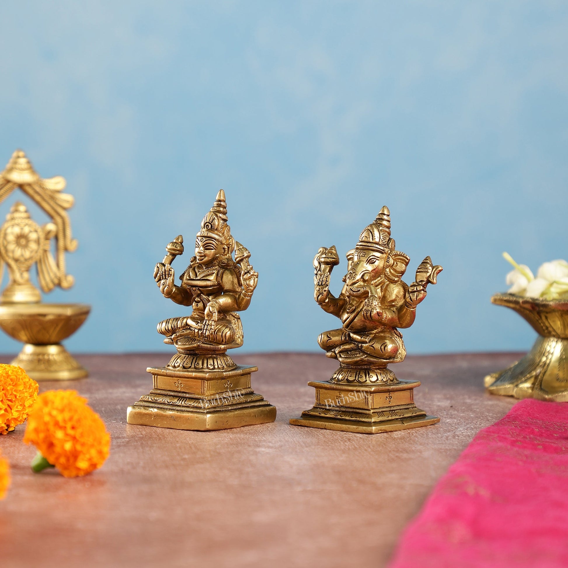 Brass Lakshmi & Ganesha Idols Set | 4.5" - Budhshiv.com