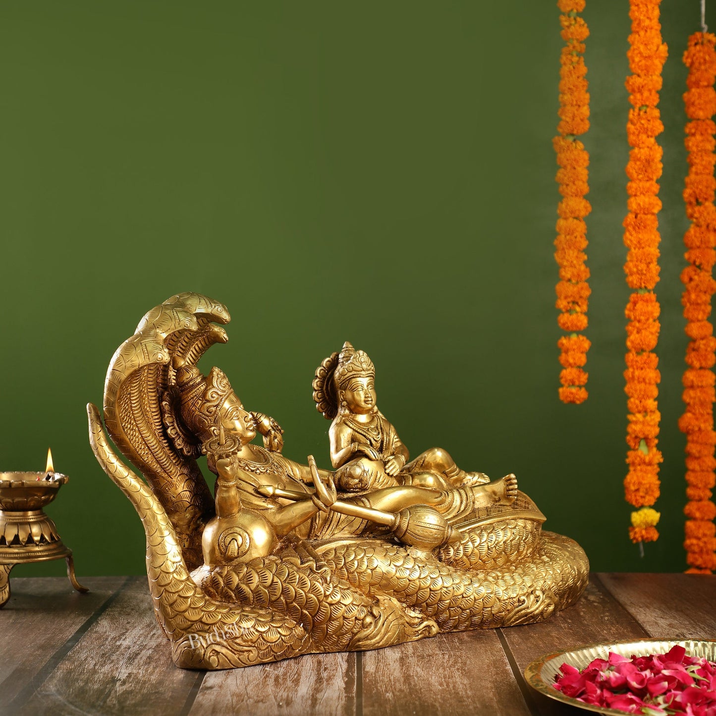 Brass Large Superfine Lakshmi Narayana Vishnu Lakshmi resting idol 20" - Budhshiv.com