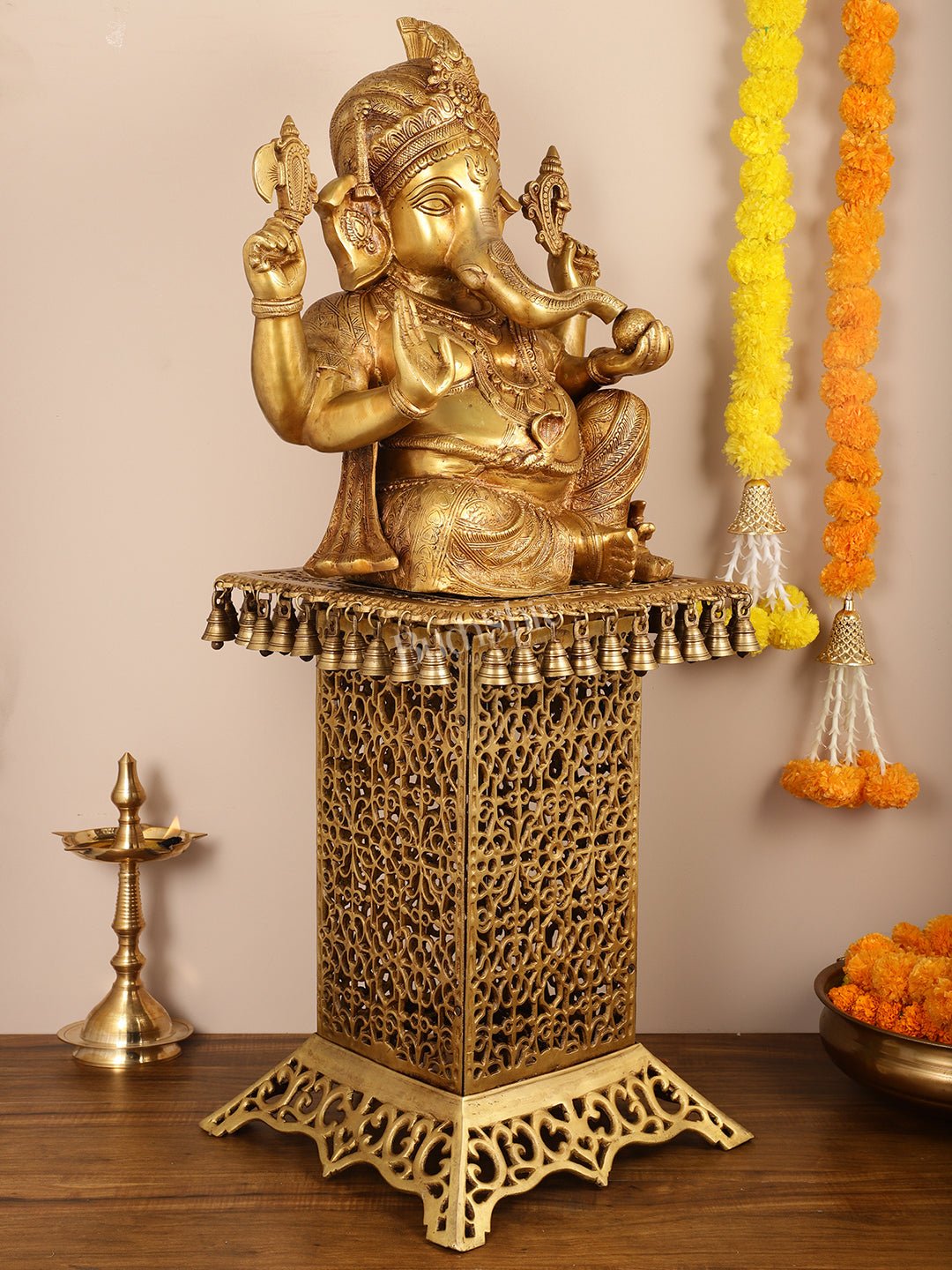 Brass Lord Ganesha Statue brass Stand/stool 42 inch – Budhshiv.com