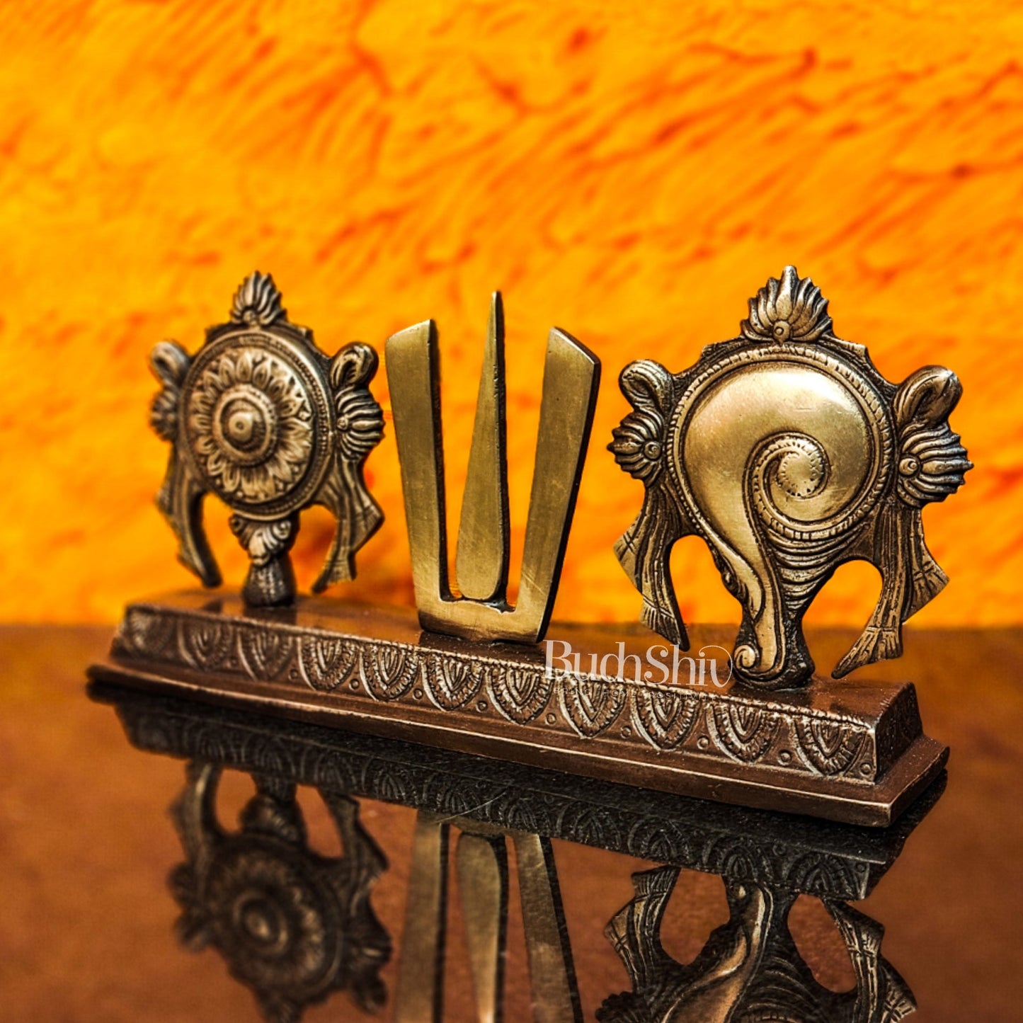 Brass Shankh Chakra Namah for table - Budhshiv.com