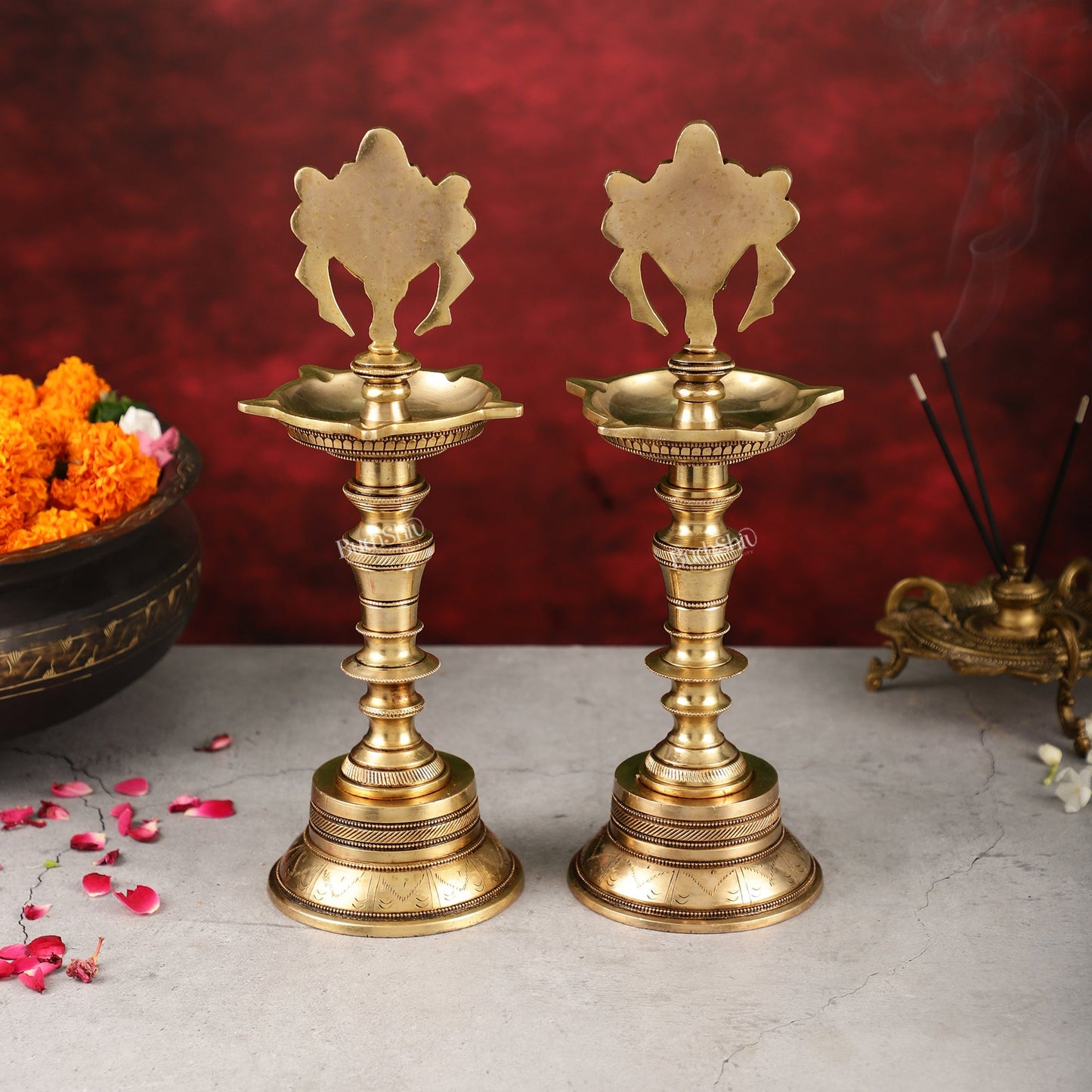 Brass Superfine 12-Inch Shankh and Chakra Oil Lamp Vilakku - Budhshiv.com