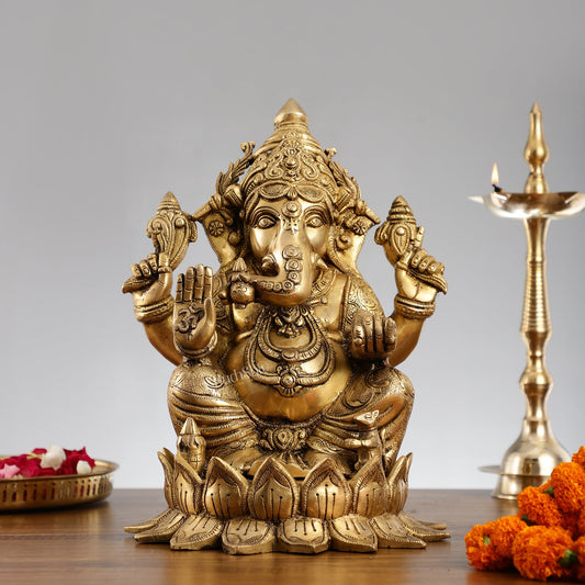 Brass Superfine Big Lord Ganesha Idol (Right Side Trunk) for Entrance or Home Temple | Height 15.5 inch - Budhshiv.com