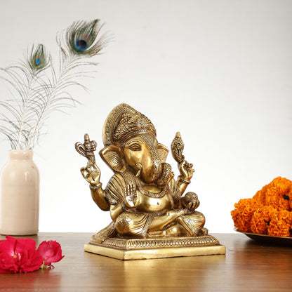 Brass Superfine Dagdusheth Ganapati Idol | Height 8.5 inch - Budhshiv.com