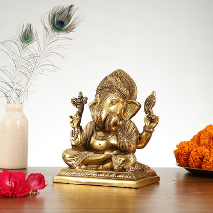 Brass Superfine Dagdusheth Ganapati Idol | Height 8.5 inch - Budhshiv.com