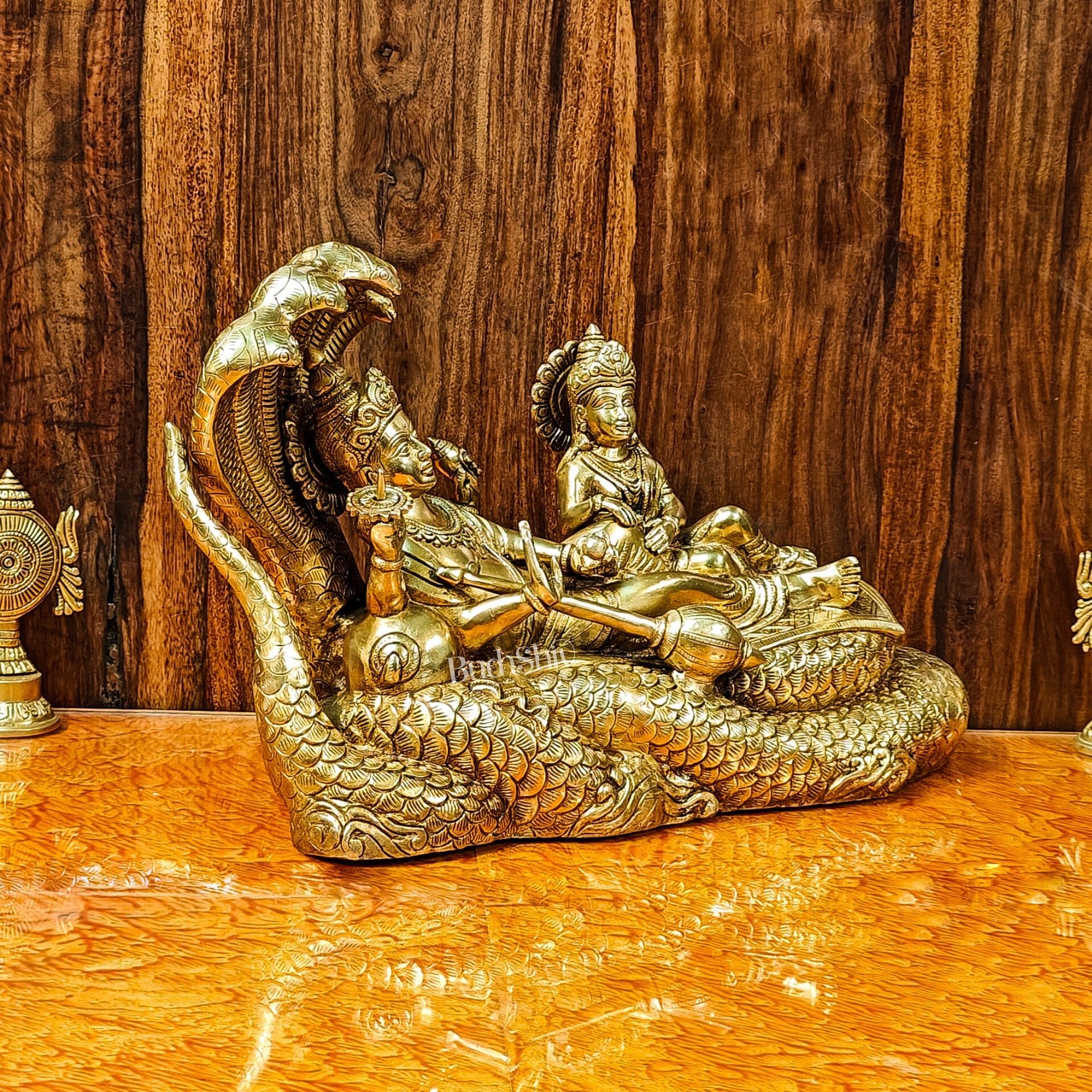 Brass Superfine Lakshmi Narayana Vishnu Lakshmi resting 20" - Budhshiv.com