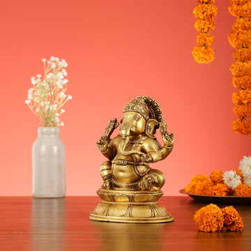 Brass Superfine Lord Ganesha Idol - 7.5 Inch - Budhshiv.com
