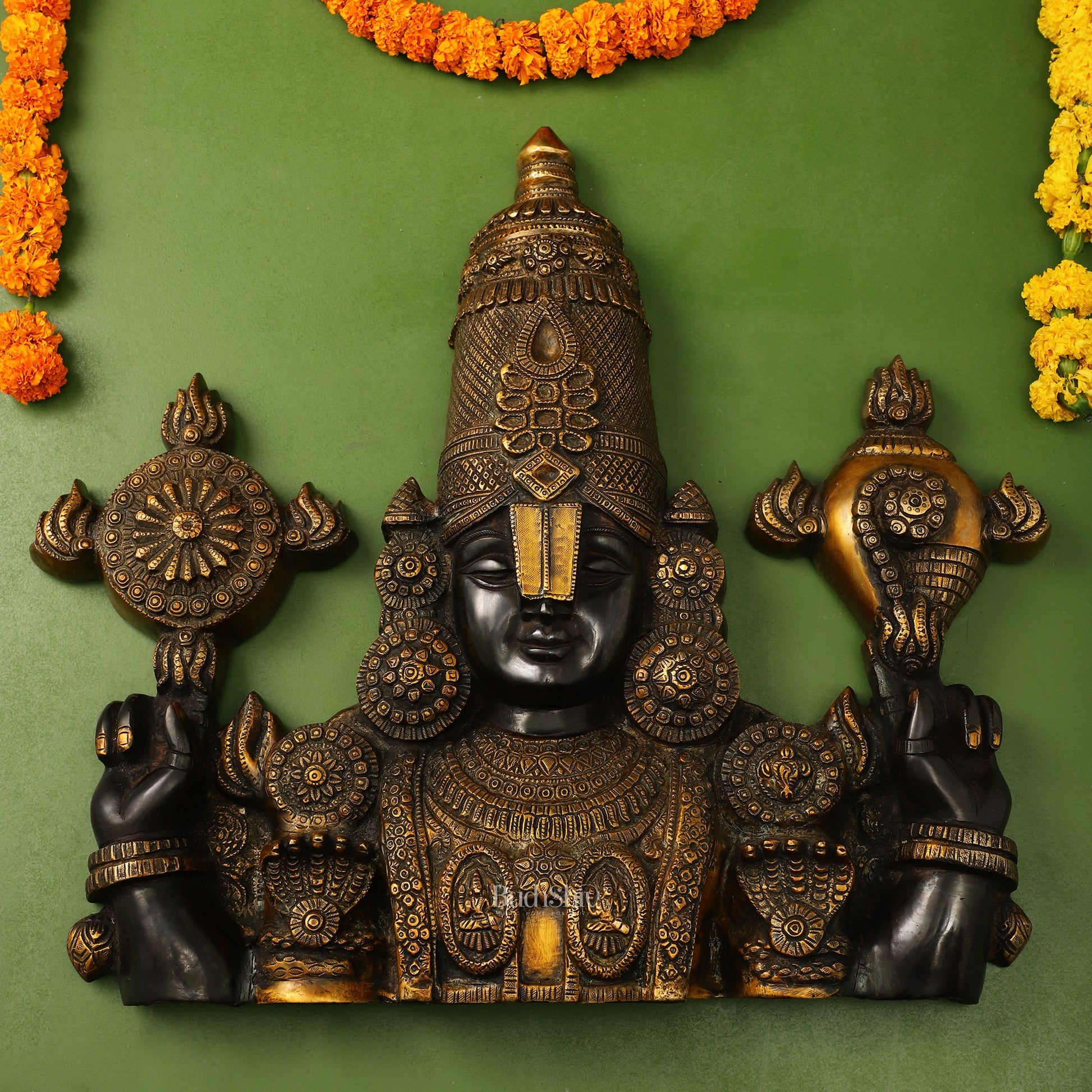 Brass Superfine Lord Venkateshwara Swamy Tirupati Balaji Face Bust Wall Hanging - Budhshiv.com