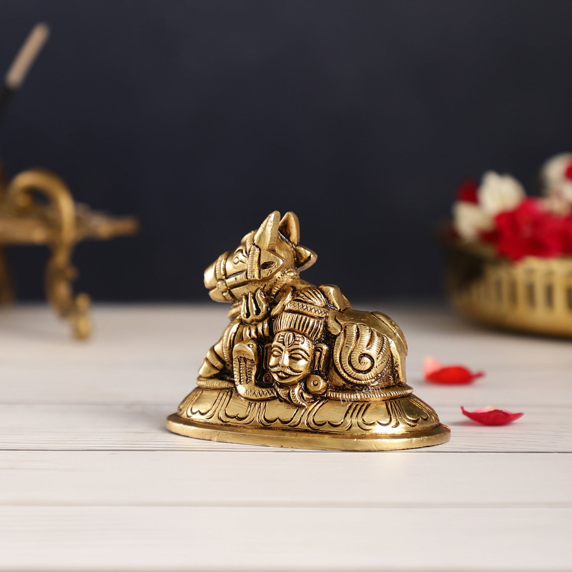Brass Superfine Nandi Bull Idol | Shiv Gauri Carvings 3.5 inch - Budhshiv.com
