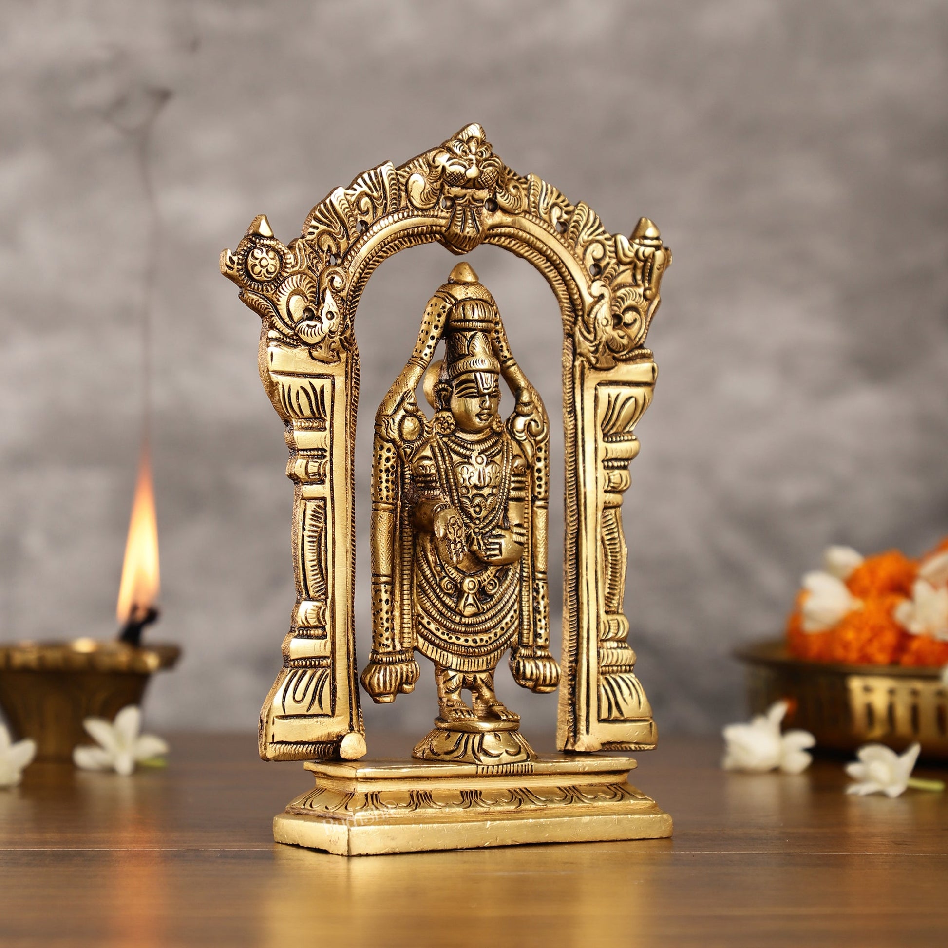 Brass Tirupati Balaji Lord Venkateshwara Idol 8 inch - Budhshiv.com