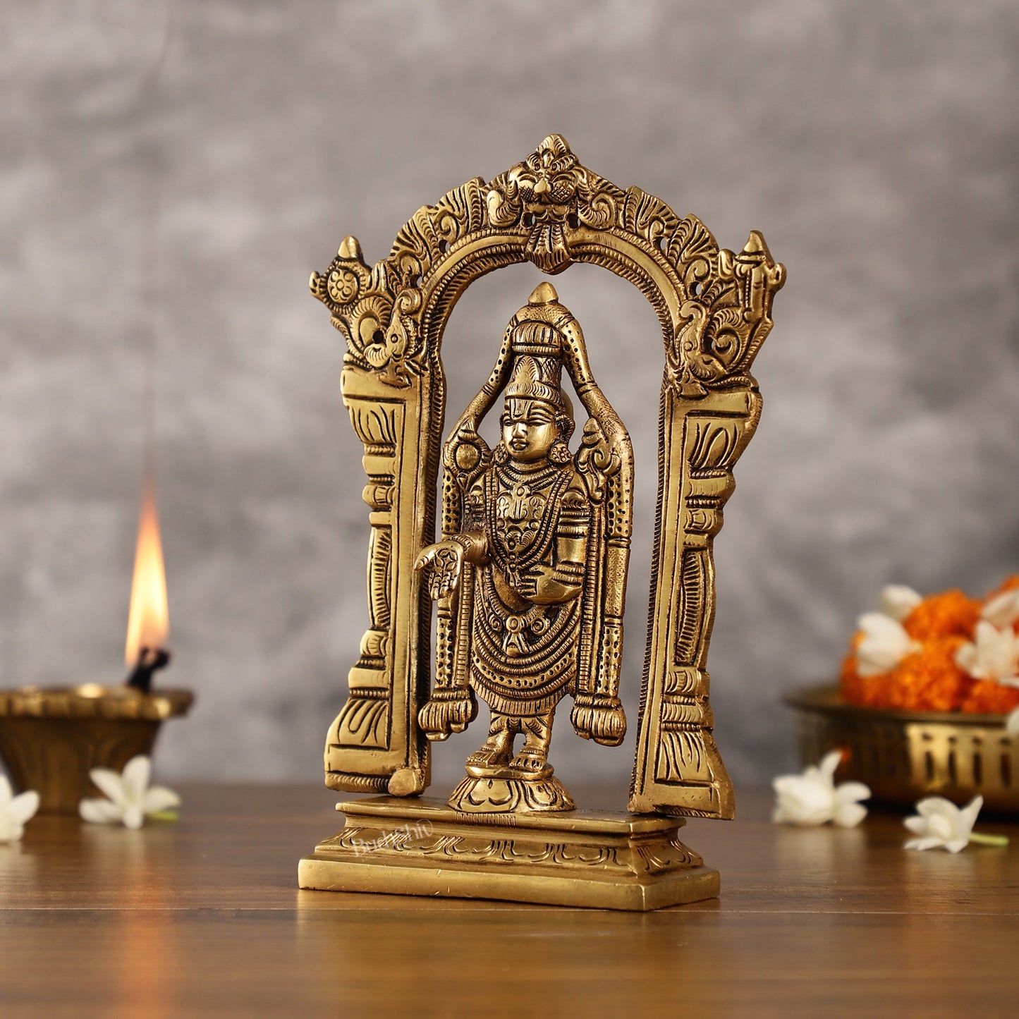 Brass Tirupati Balaji Lord Venkateshwara Idol 8 inch - Budhshiv.com