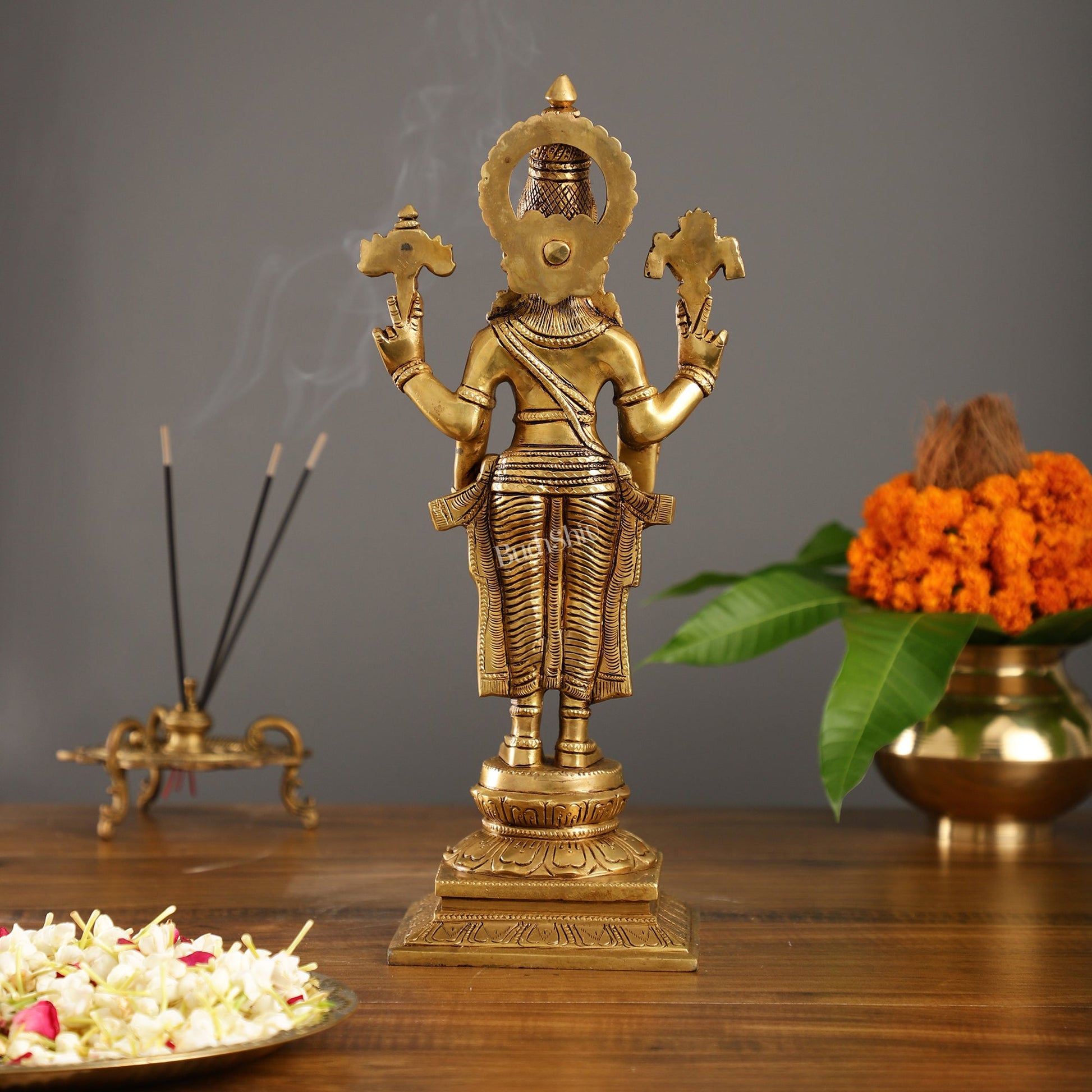 Brass Tirupati Balaji Lord Venkateshwara Superfine Statue | Sharp Features and Carvings 14" - Budhshiv.com