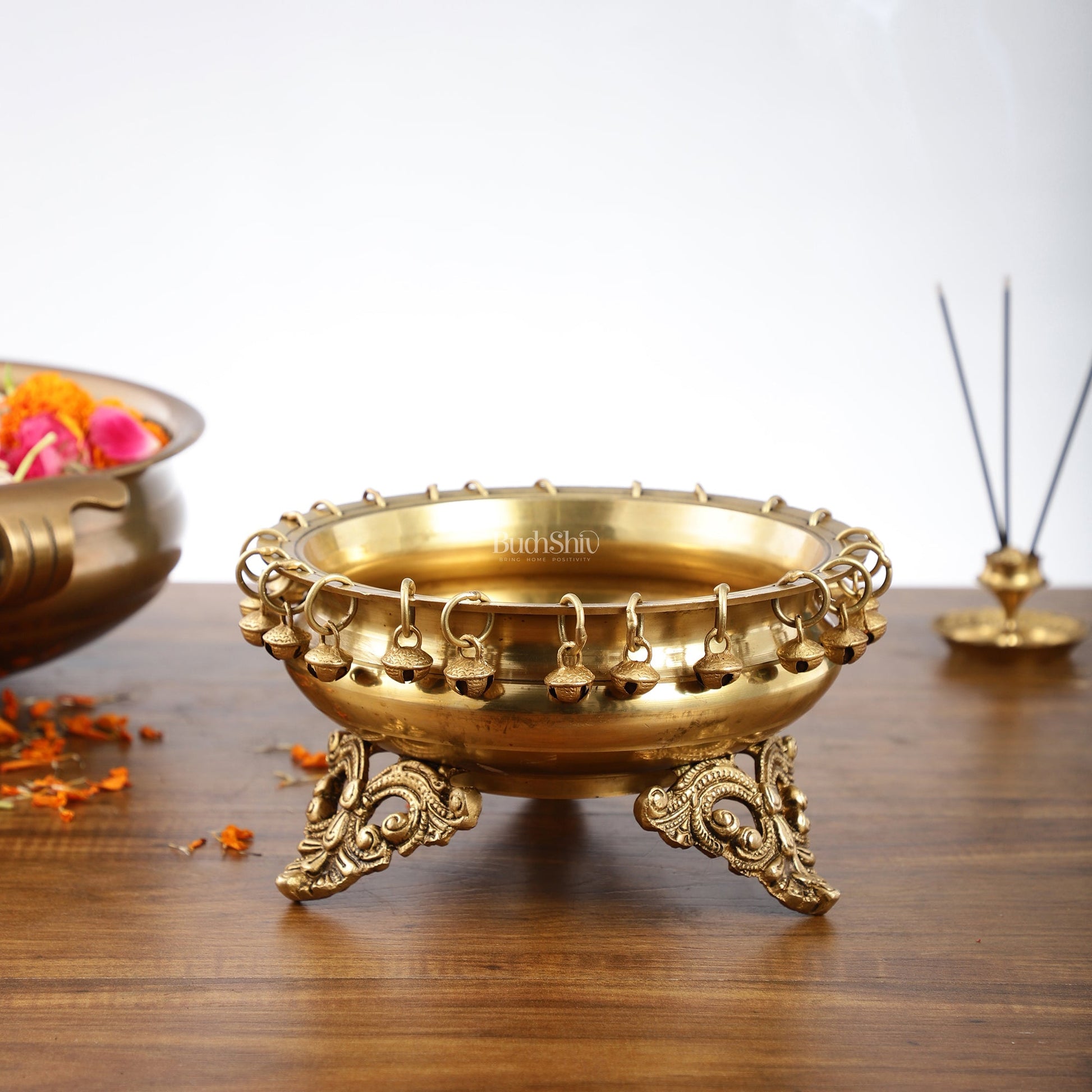 Brass Urli with Stand - 7.5x7.5x5 Inch - Budhshiv.com