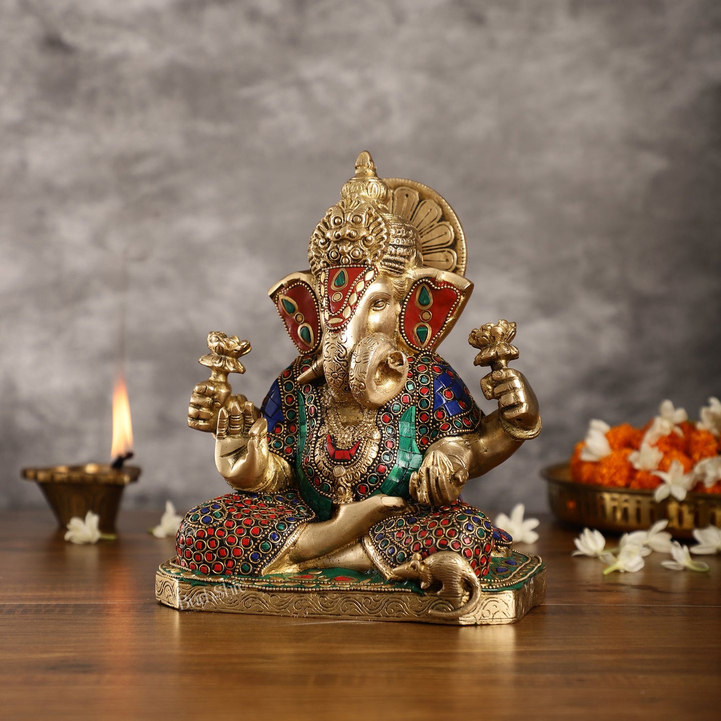 Dagdusheth Ganpati Brass Statue stonework - Budhshiv.com