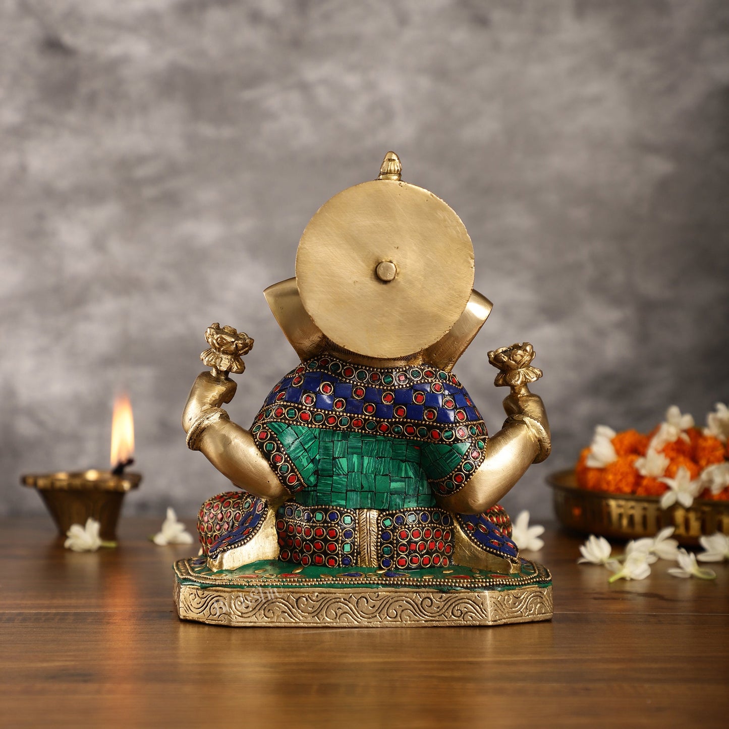 Dagdusheth Ganpati Brass Statue stonework - Budhshiv.com