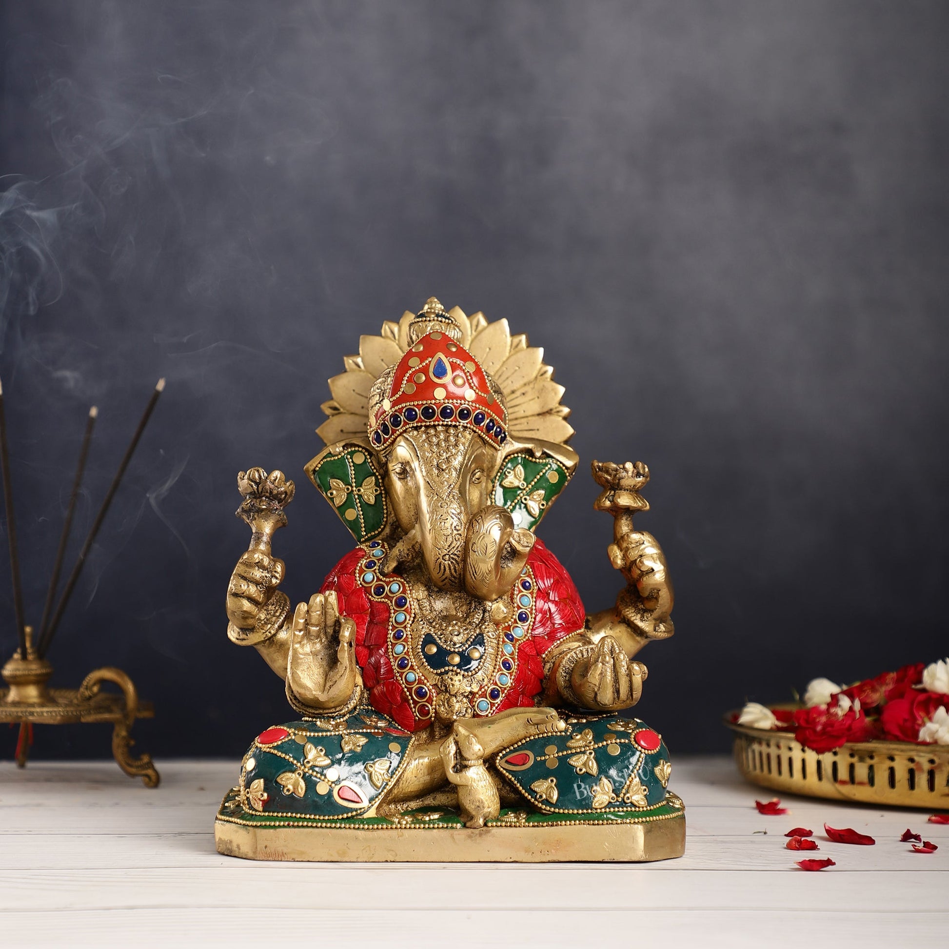 Dagdusheth Ganpati Brass Statue stonework - Budhshiv.com