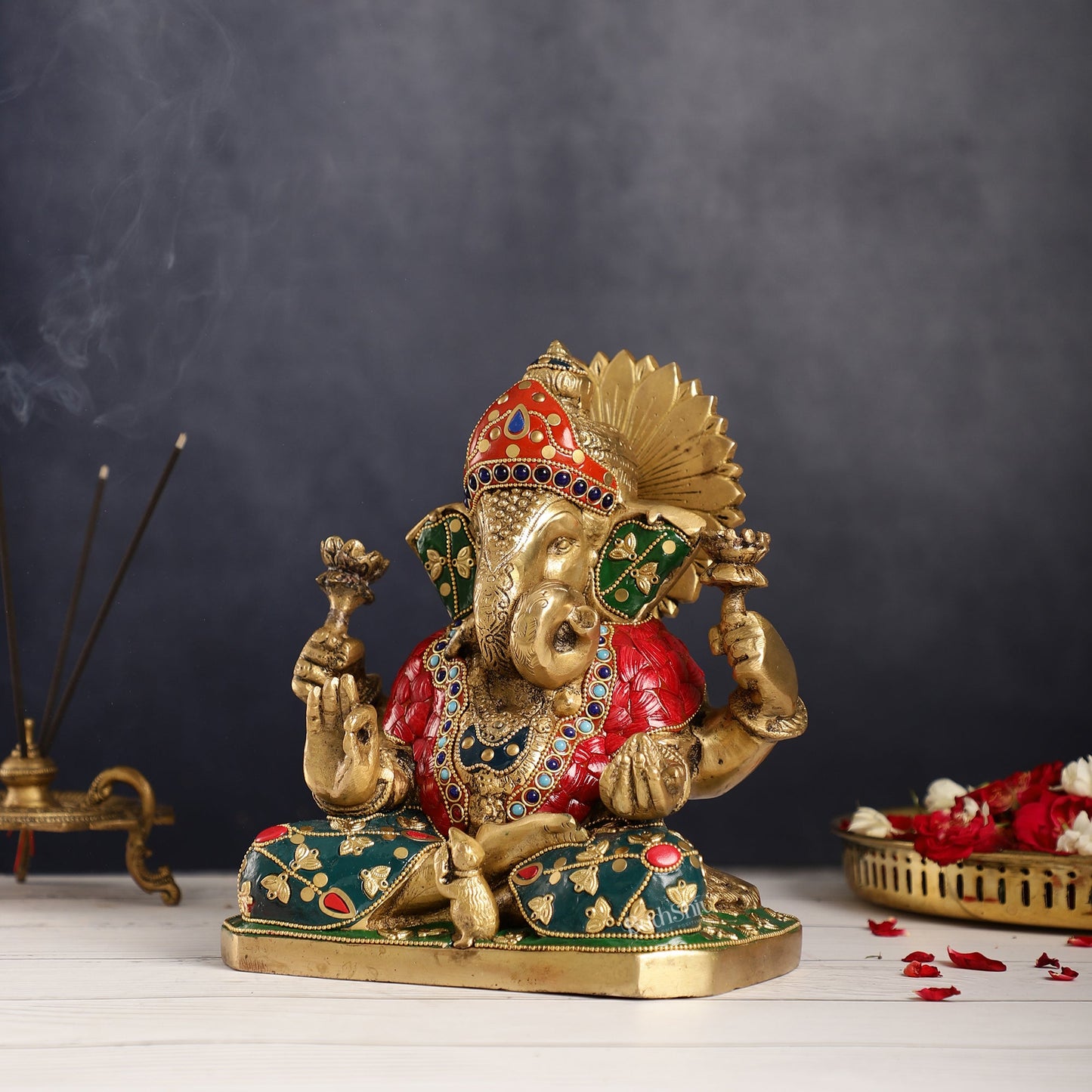 Dagdusheth Ganpati Brass Statue stonework - Budhshiv.com