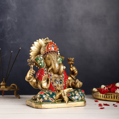 Dagdusheth Ganpati Brass Statue stonework - Budhshiv.com