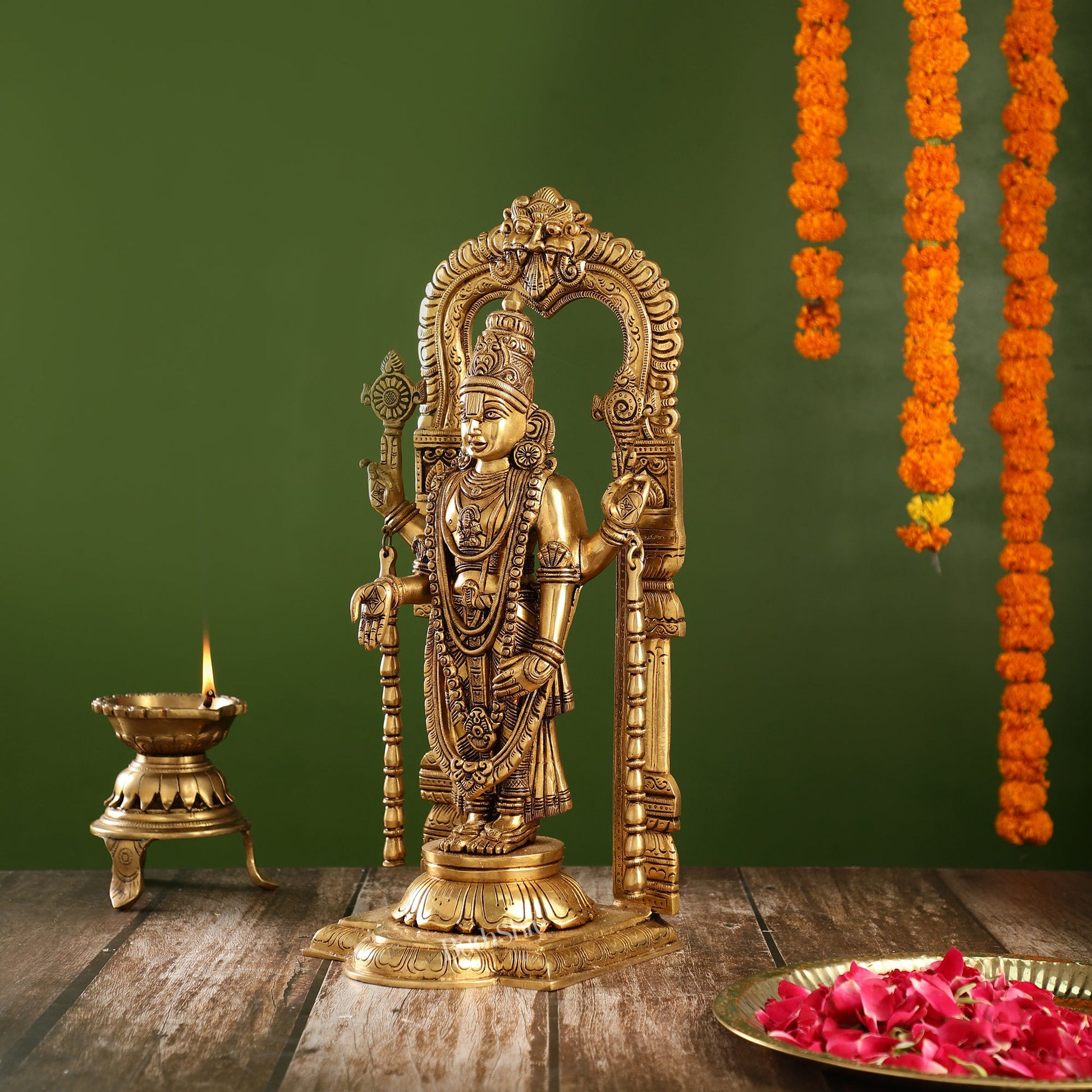 Divine 17-Inch Superfine Brass Tirupati Balaji Statue | Lord Venkateshwara - Budhshiv.com